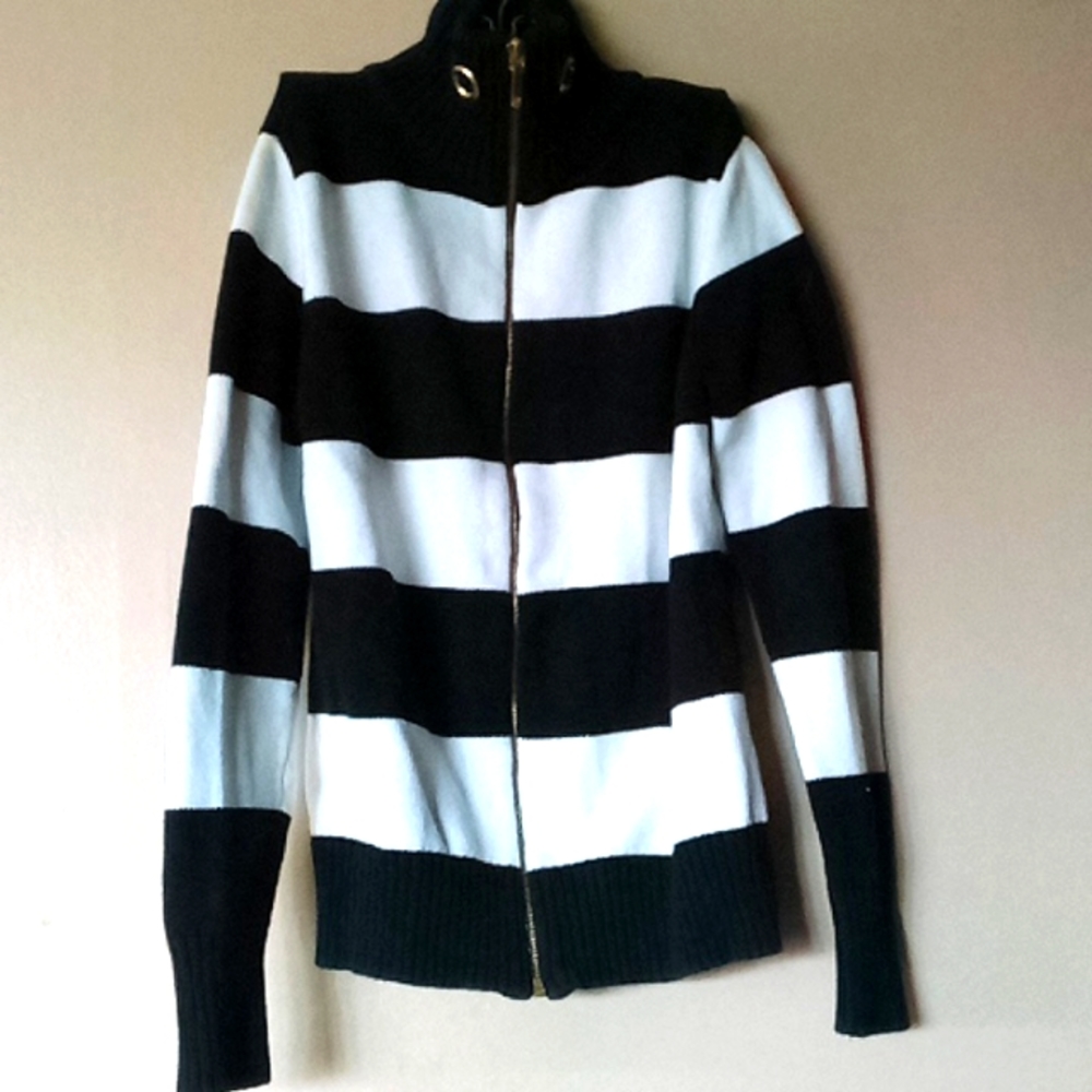 Chaps womans sweater nwt